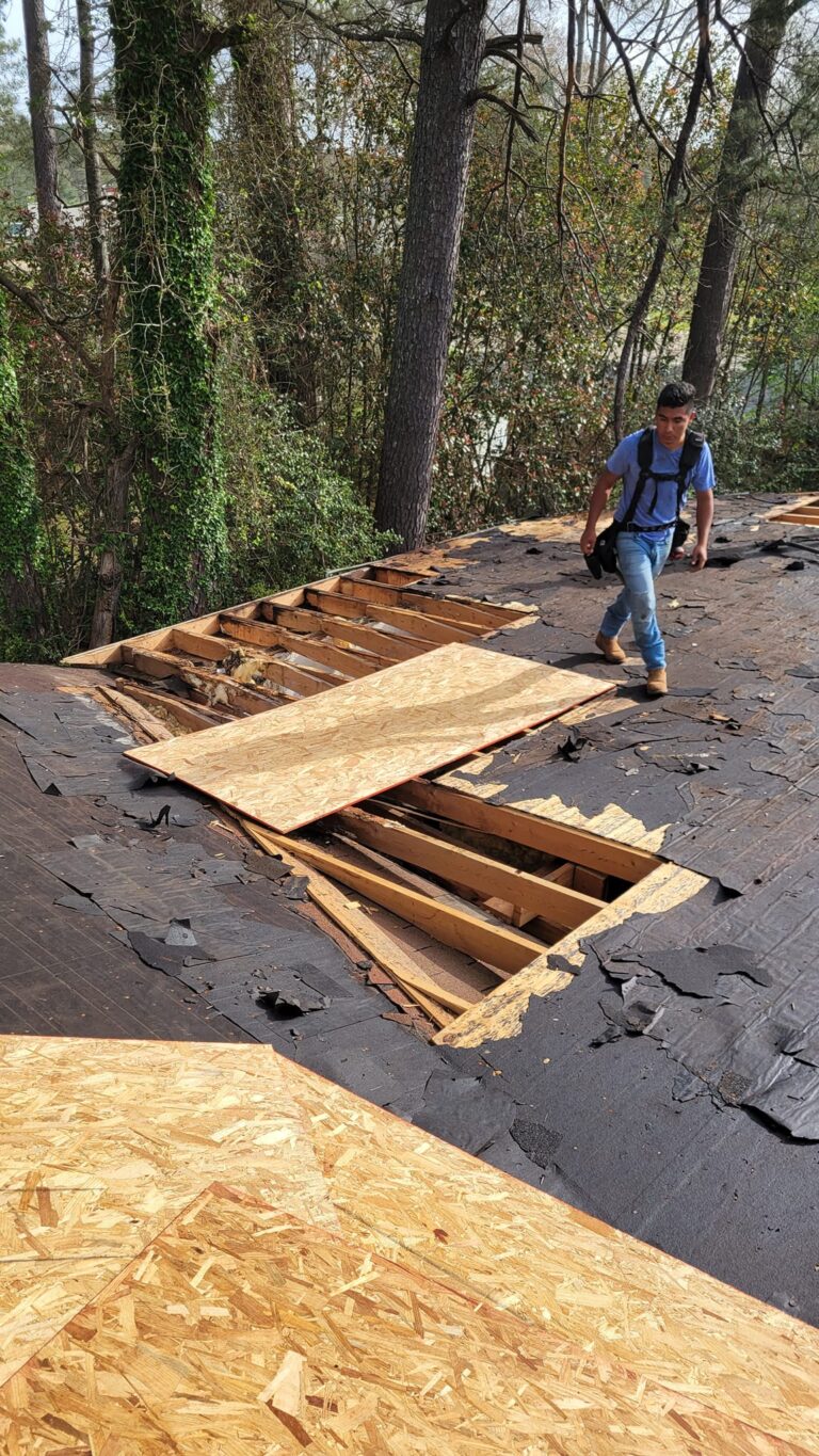 BEC Roofing 2 768x1365